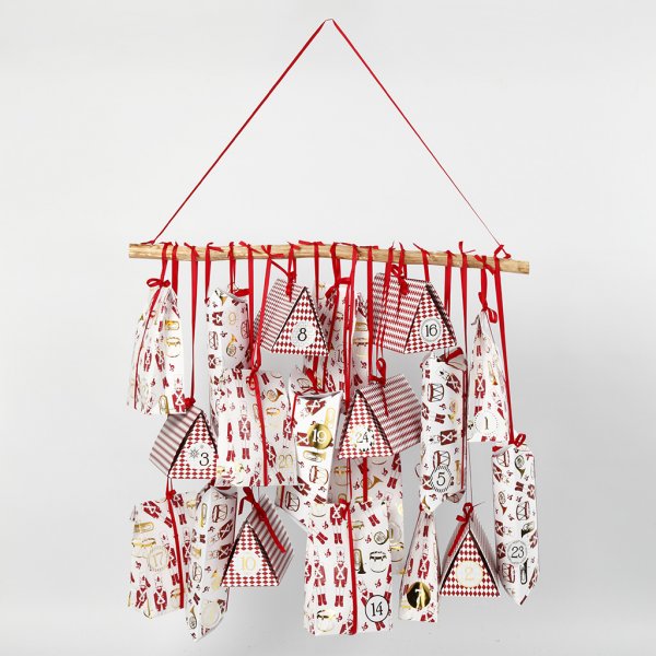 Träpinne med öglor - 60 cm Träpinne med öglor - 60 cm