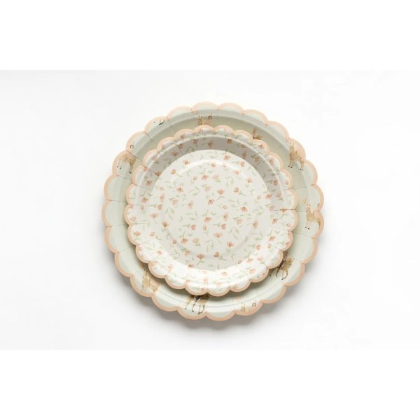 Papptallrikar - Floral - 17 cm - Lavenders Blue - 8-pack Papptallrikar - Floral - 17 cm - Lavenders Blue - 8-pack