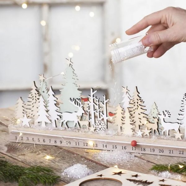 Adventskalender - Nedräkning - Skog/Ren Adventskalender - Nedräkning - Skog/Ren