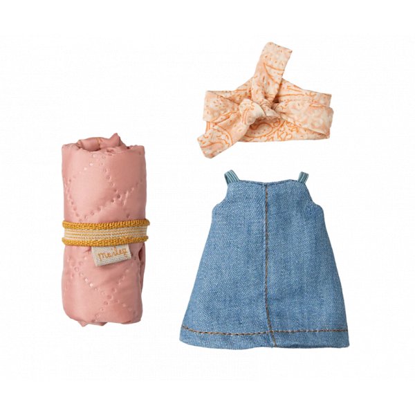 Mus - Hiker med sovsäck - Storasyster Mus - Hiker med sovsäck - Storasyster