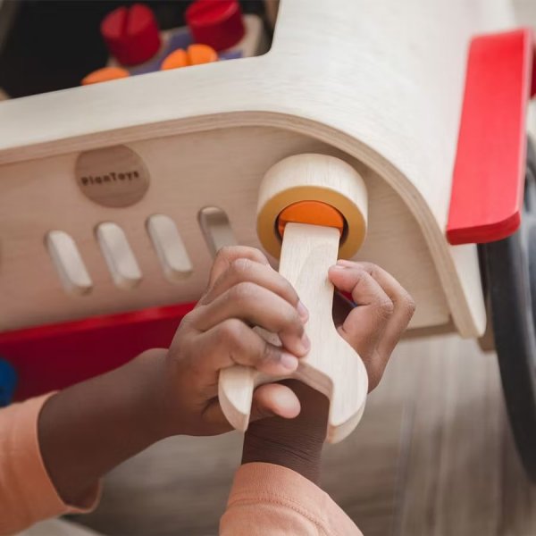 Leksaksbil - Mekanikerns dröm Leksaksbil - Mekanikerns dröm