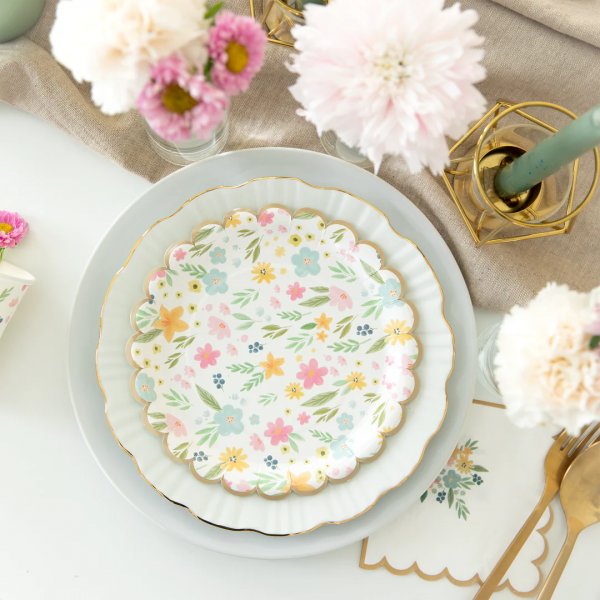 Papptallrikar - Wildflowers - 18 cm diamteter - 6-pack Papptallrikar - Wildflowers - 18 cm diamteter - 6-pack