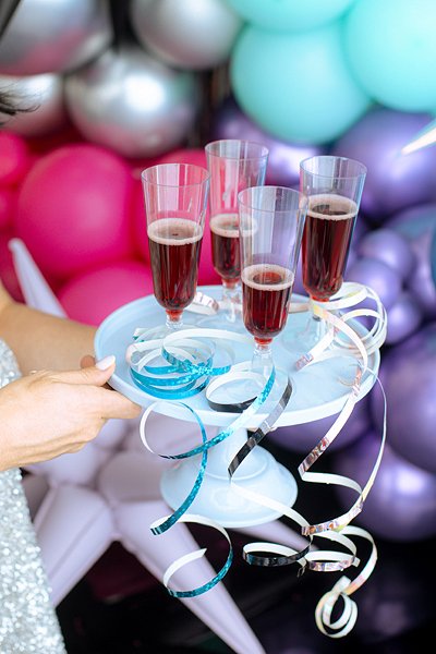 Holografiska streamers - Ljusrosa - 3,8m